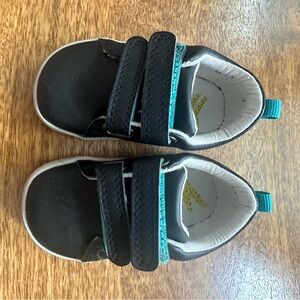 Ten little black size 5.5